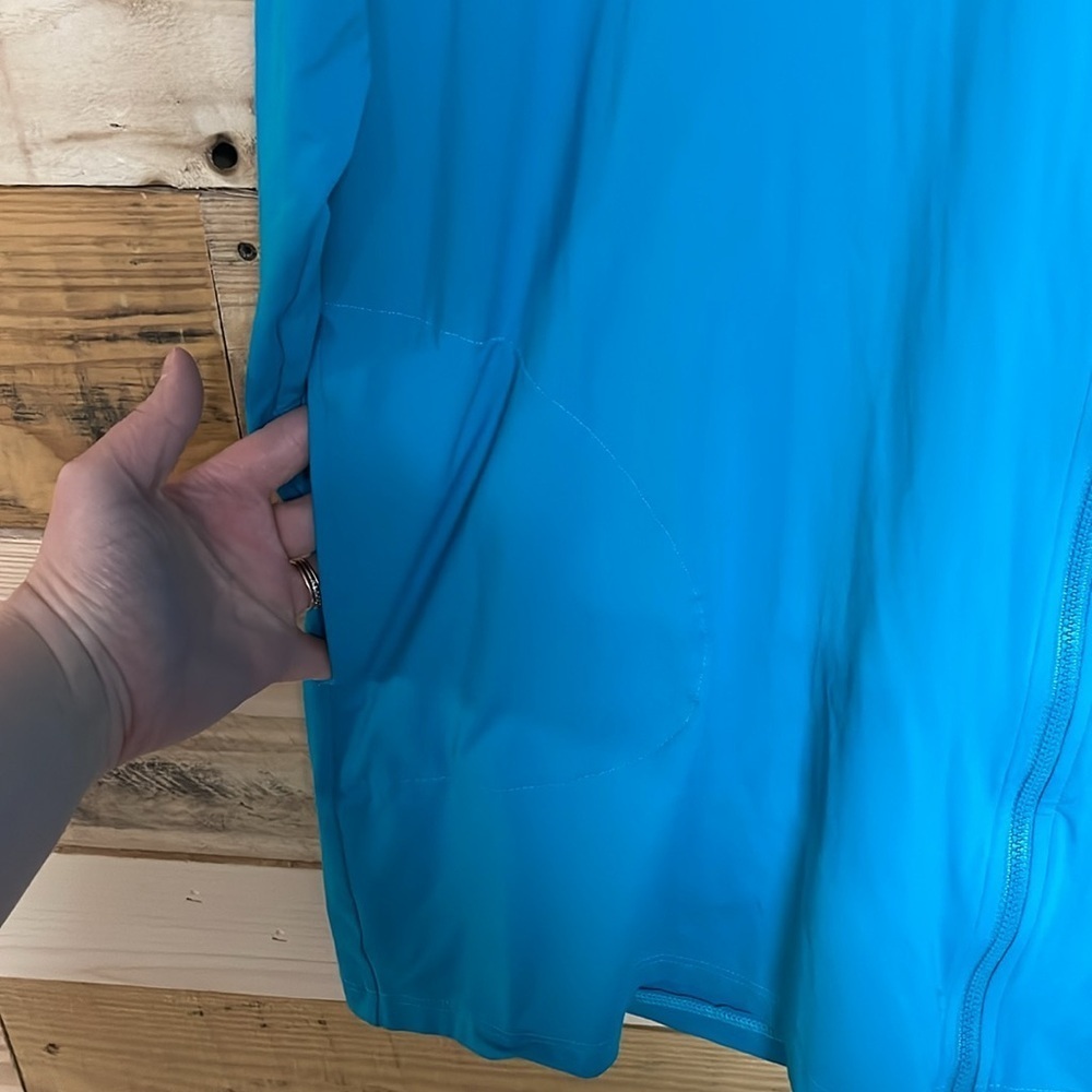 Lands’ End size 1X Vibrant Blue/Teal Full-Zip Lightweight Jacket With Pockets - Picture 2 of 7